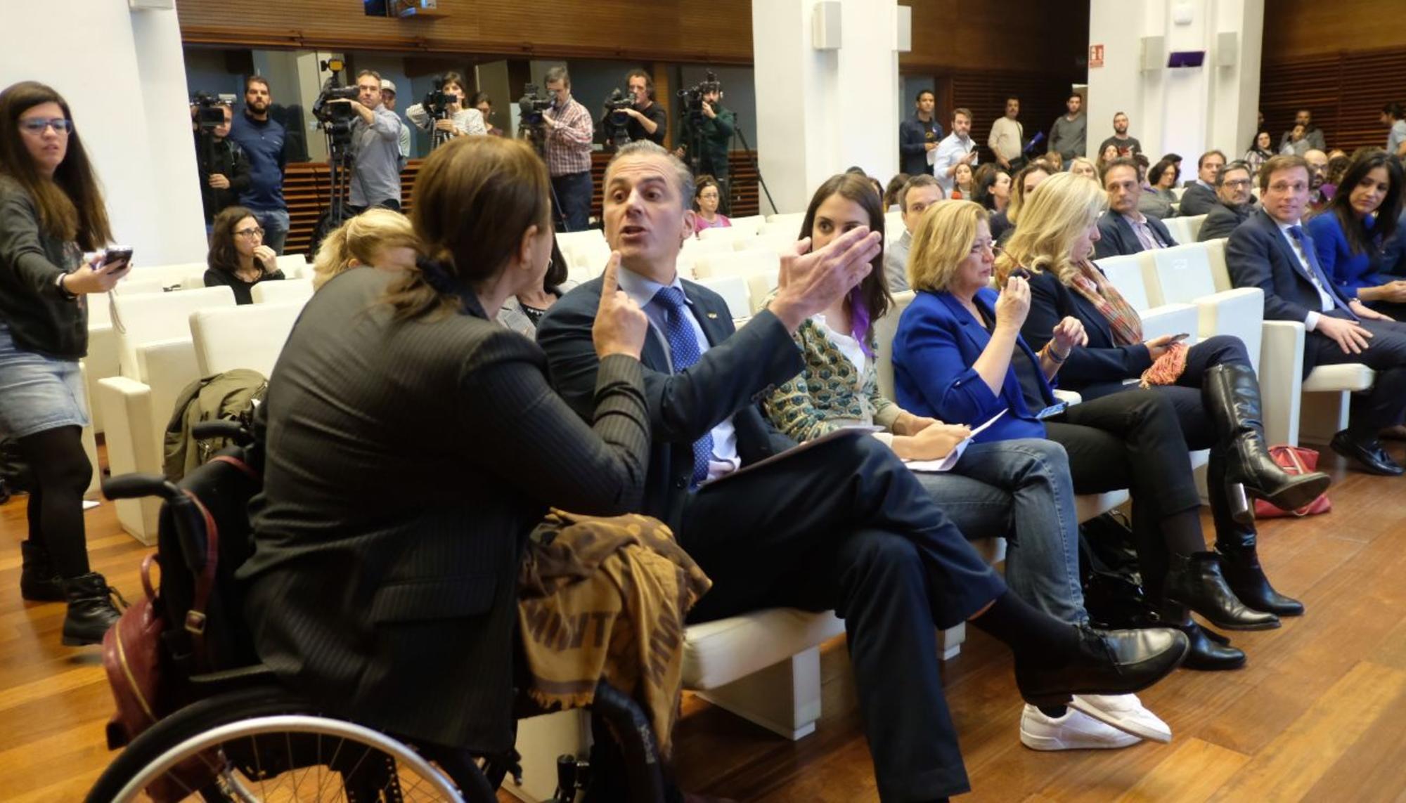 Ortega Smith Nadia Otmani